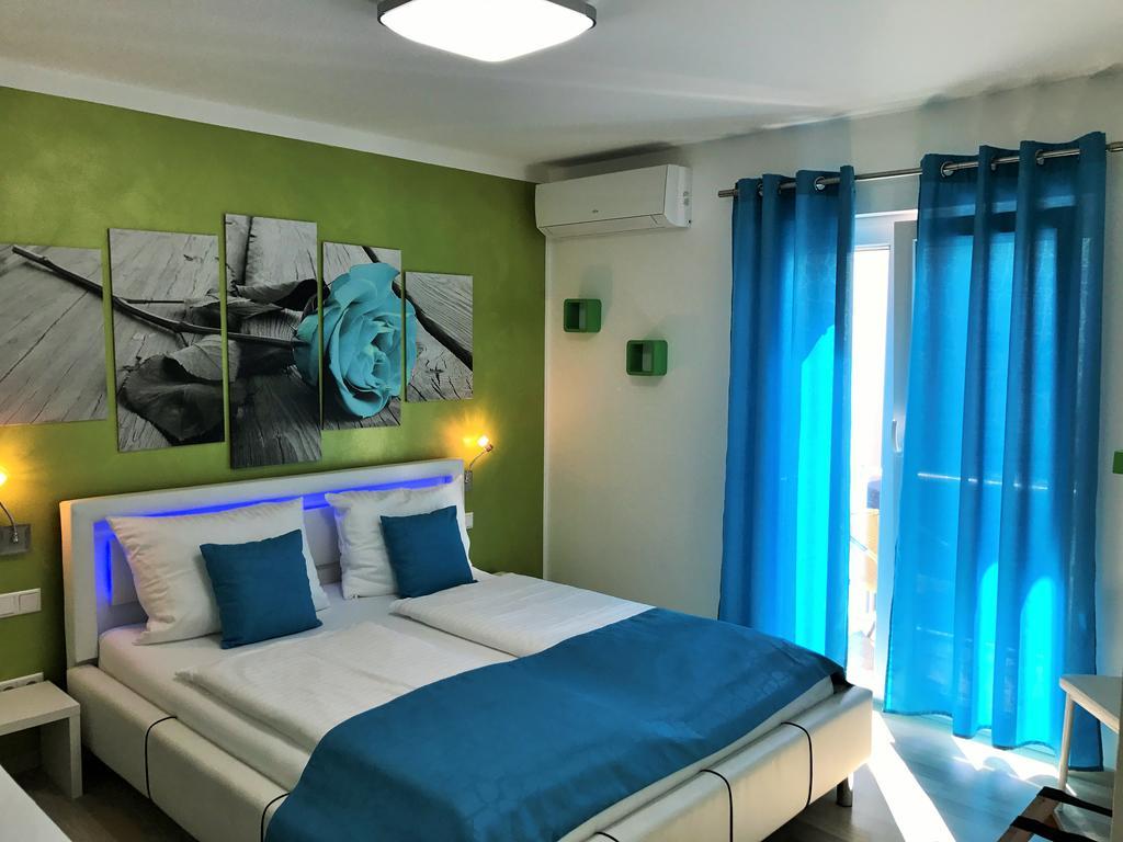 Eisberg Hotel Rust Gastehaus Экстерьер фото